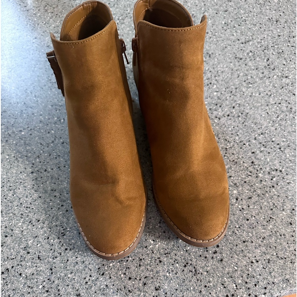 Brown American Eagle Boots